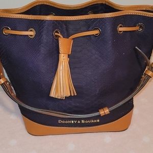 Dooney & Bourke Purse